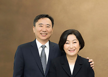 Fullerton Wedding Photographers White Photo Studio