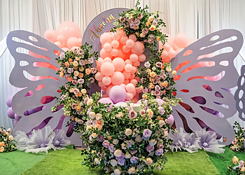 Aurora Event Management Companies White Roses Events