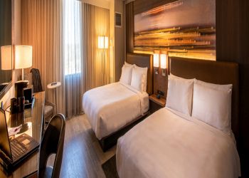 Wichita Marriott - Wichita, KS Hotels - Hotel Room Image