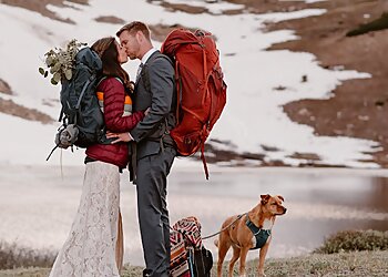 Eugene Wedding Photographers Wild Earth Weddings