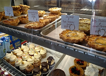 3 Best Bakeries In Charleston, SC - Expert Recommendations