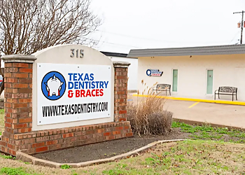 William Hodges, DDS - TEXAS DENTISTRY AND BRACES - Mesquite, TX Kids Dentists - Clinic Exterior Image