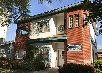 Riverside Divorce Lawyers William P. Bratton, Esq. - BRATTON & RAZO