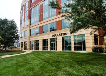Wichita Patent Attorney William P. Matthews - FOULSTON SIEFKIN LLP