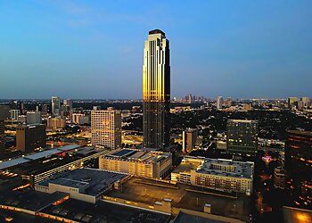 Houston Landmarks Williams Tower