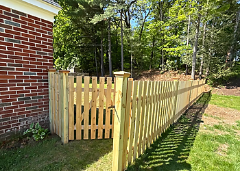 Williamson fence llc - Springfield, MA Fencing Contractors - Service Image