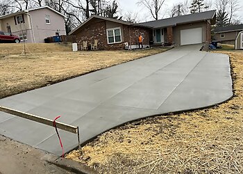 Evansville Landscaping Companies Willis Landscape and Concrete