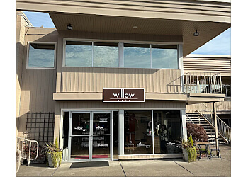 3 Best Hair Salons in Eugene, OR - Expert Recommendations