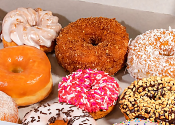 Winchell's Donut House Fontana Donut Shops image 1
