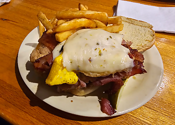 Winchell's Restaurant and Bar - Lexington, KY American Restaurants - Food Image