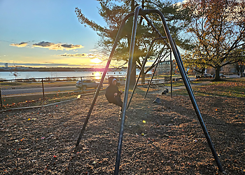Alexandria Public Parks Windmill Hill Park