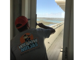Window Ninjas - Norfolk, VA Window Cleaners - Field Work Image