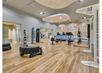 Orange Apartments For Rent Windsor Main Place