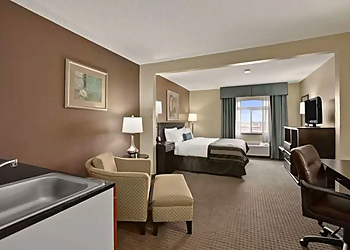 Pueblo Hotels Wingate by Wyndham Pueblo