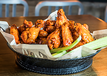 Wingers Restaurant & Alehouse Provo Provo Sports Bars image 1