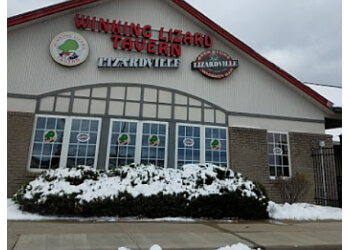 Winking Lizard Tavern Winking Lizard Tavern - Akron, OH Sports Bars - Restaurant Exterior Image