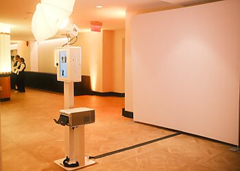 Washington Photo Booth Companies Winks Photo Booth, LLC