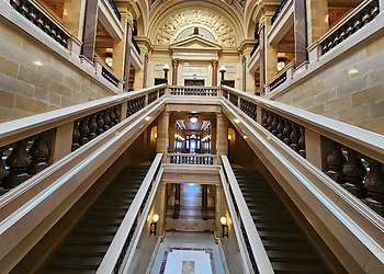 Madison Landmarks Wisconsin State Capitol