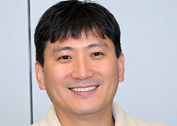 Won Jo, MD - San Bernardino, CA Gastroenterologists - Doctor Portrait Image