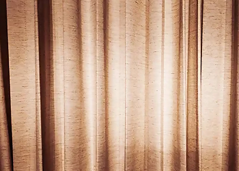 Honolulu Window Treatment Stores Wong's Drapery Shoppe Ltd.