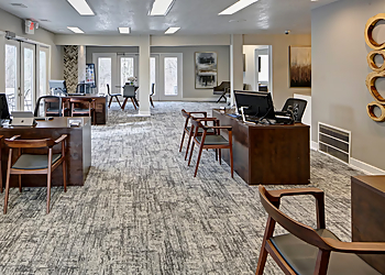 Joliet Apartments For Rent Woodlands of Crest Hill