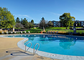 Woodlands of Crest Hill Joliet Apartments For Rent image 1