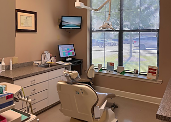 Woodmere Cosmetic & Family Dentistry - Montgomery, AL Cosmetic Dentists - Treatment Room Image