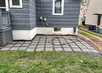 Newark Landscaping Companies Wood's Landscaping