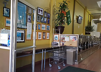 Oakland Laundromats Woody's Laundromat