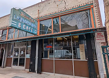 Oakland Laundromats Woody's Laundromat