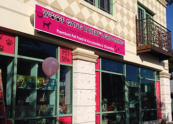  Woof Gang Bakery & Grooming 