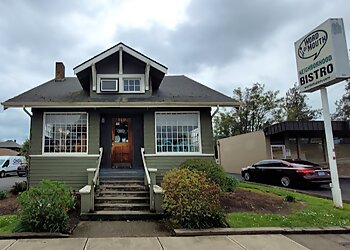 Salem American Restaurants Word Of Mouth Neighborhood Bistro