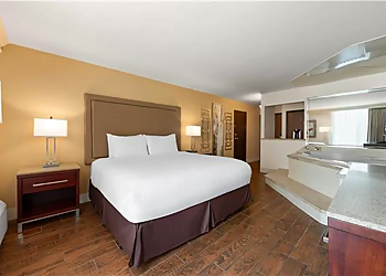 Little Rock Hotels Wyndham Riverfront Little Rock