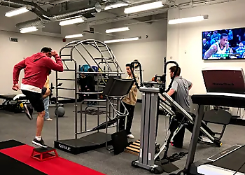 Lancaster Physical Therapists Yaron Peters, DPT - PHYSICAL THERAPY WEST