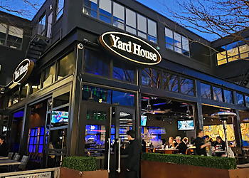 Boston Sports Bars Yard House Boston