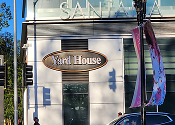 San Jose American Restaurants Yard House San Jose