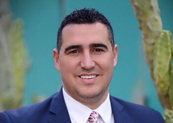 Yasser Fernando Sanchez - SANCHEZ IMMIGRATION LAW FIRM Mesa Immigration Lawyers image 1