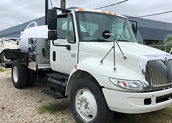 Year Round Septic Dallas Septic Tank Services image 1