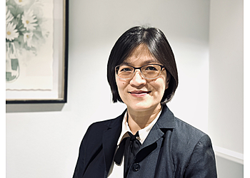 Yen Vu - GARDEN GROVE FAMILY OPTOMET - Garden Grove, CA Pediatric Optometrists - Doctor Portrait Image
