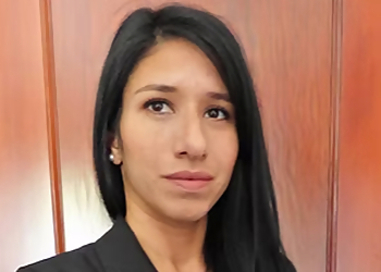 Yessenia Elena Martinez - LAW OFFICE OF YESSENIA MARTINEZ Vancouver Immigration Lawyers image 1