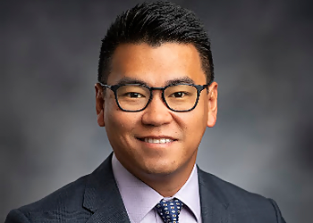Yi Jia Chu, MD - COREWELL HEALTH Yi Jia Chu, MD - Grand Rapids, MI Pain Management Doctors - Doctor Portrait Image
