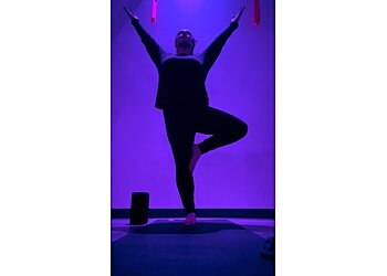 Santa Clarita Yoga Studios YogaSix Stevenson Ranch