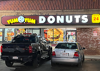Palmdale Bagel Shops Yum Yum Donuts