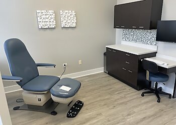 Aurora Podiatrists Zain Rizvi, DPM - ADVANCED FOOT AND ANKLE CENTERS OF ILLINOIS