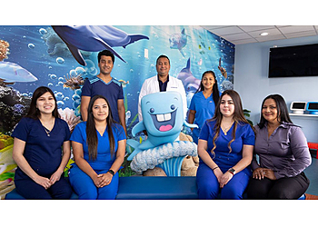 Houston Kids Dentists Zameer Ali Khan, DDS, MS - KIDS 4EVER PEDIATRIC DENTISTRY