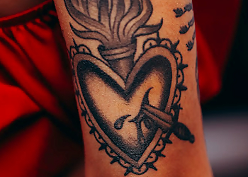 Zebra Tattoo & Body Piercing - Walnut Creek, CA Tattoo Shops - Service Highlights