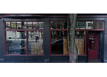 Seattle Pizza Places Zeeks Pizza Seattle