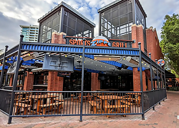 Tempe Sports Bars Zipps Sports Grill