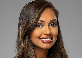 Zoha Rehman, DDS - OREGON PEDIATRIC DENTISTRY - Toledo, OH Kids Dentists - Doctor Portrait Image