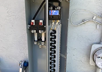 Zoom Electricians Zoom Electricians - Santa Ana, CA Electricians - Tools and Equipment Image
